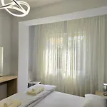 Happy By The Sea 092 Apartamento Golem (Tirana)