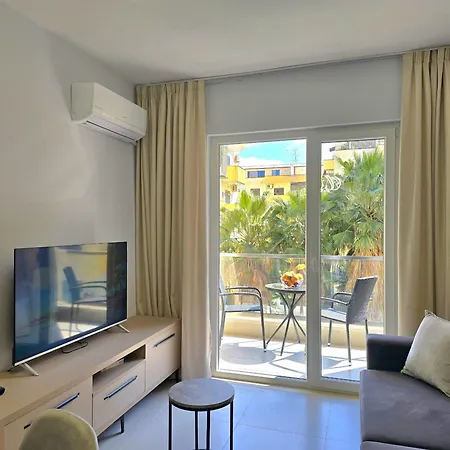 Apartment In 092